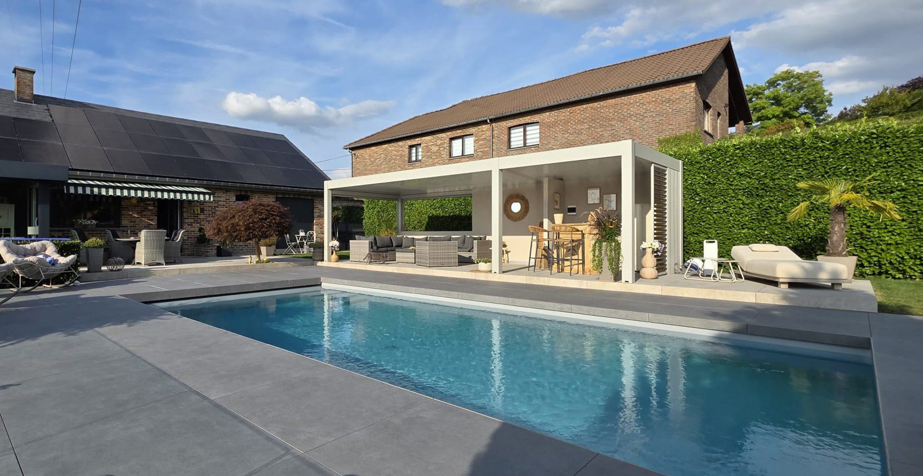 Carport et pool house Winsol BAIONA